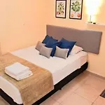 Isla Mujeres Central Studio Ac & Kitchen