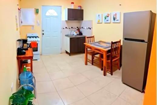 Ac & Kitchen *